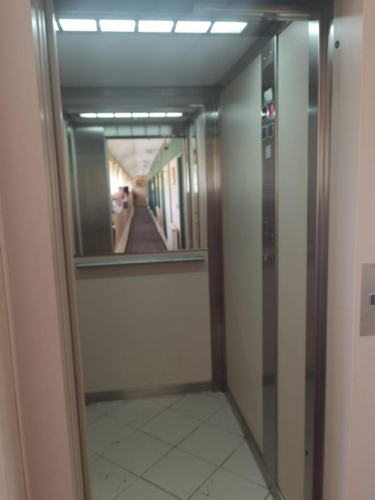 Hotel Slodes เบลเกรด ภายนอก รูปภาพ