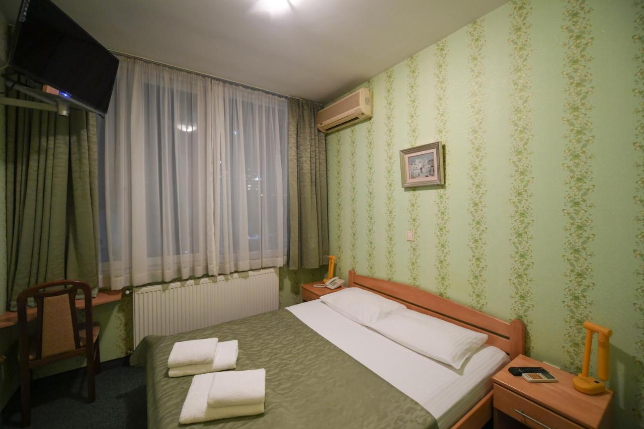 Hotel Slodes เบลเกรด ภายนอก รูปภาพ